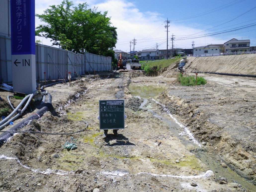 長湫南部土地区画整理事業 8-4号擁壁地盤改良工事着手前(起点)