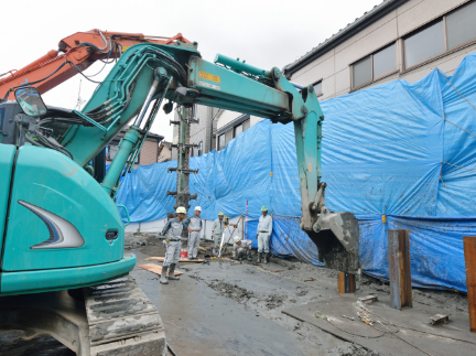 土留め壁構築工法施工フロー図